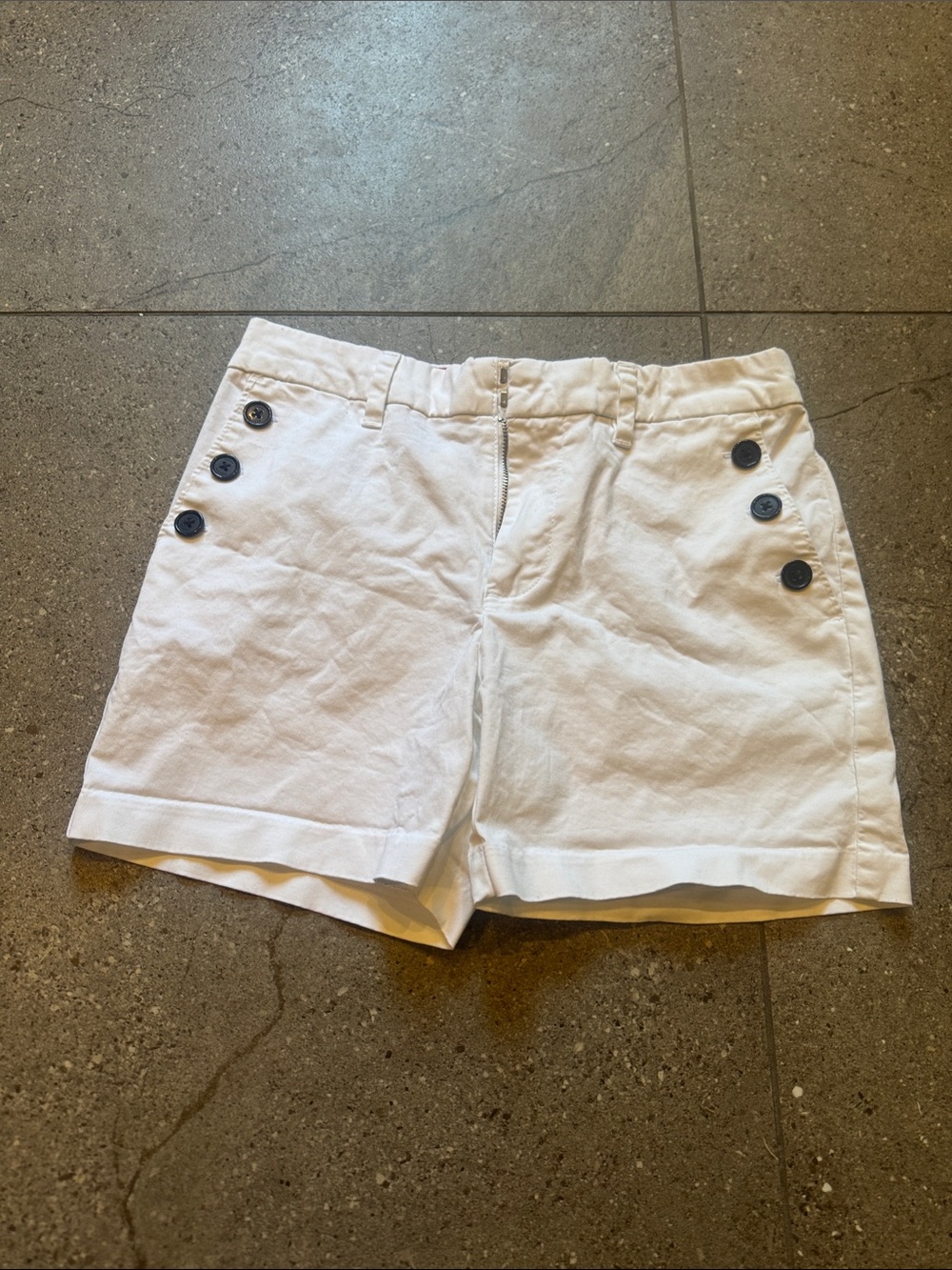 Tommy Hilfiger Women’s White Button-Accent Cotton Shorts